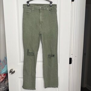 VIP Jeans Women's Classic Ivy Green Boot Cut With Flare